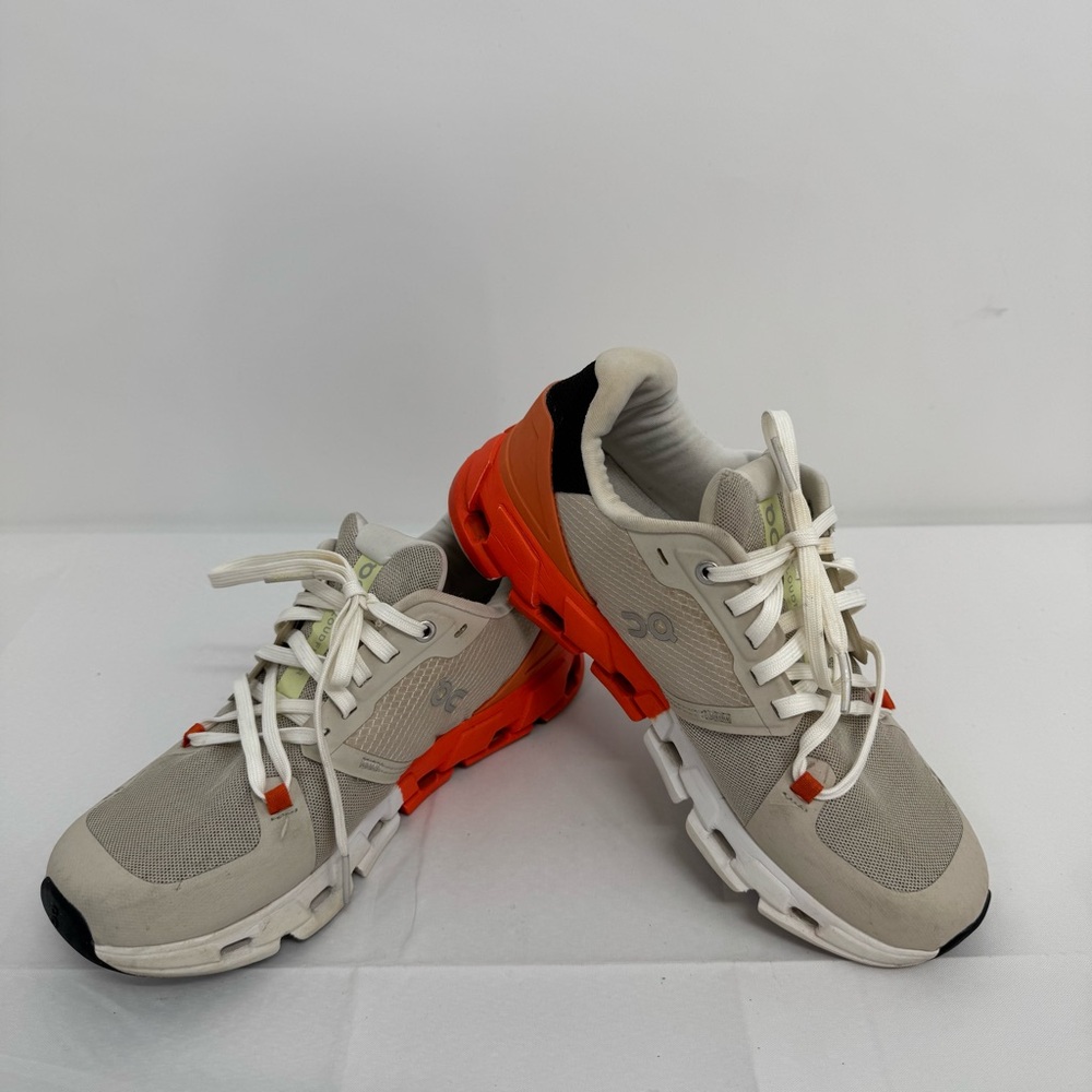 On Cloudflyer 4 Women Running Shoe US Size 7.5
